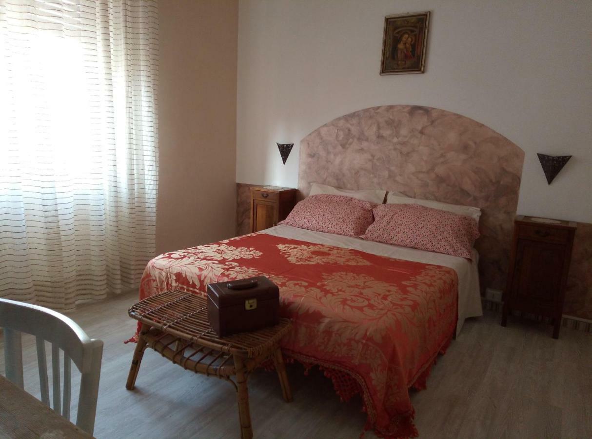 La Villa Белариа-Игеа Марина Екстериор снимка